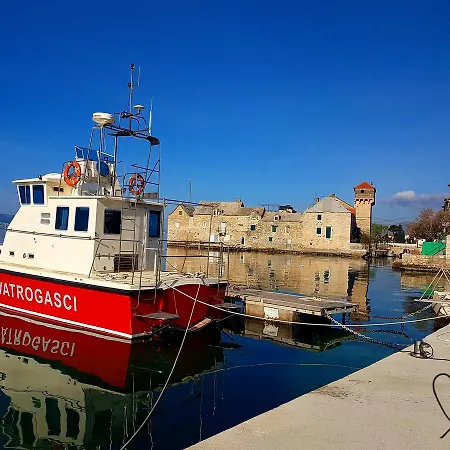 Silvia Appartement Kaštela