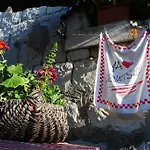 Silvia * Kaštela
