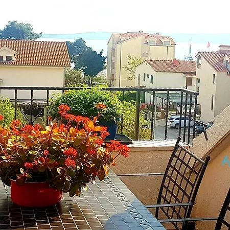Silvia Apartment *